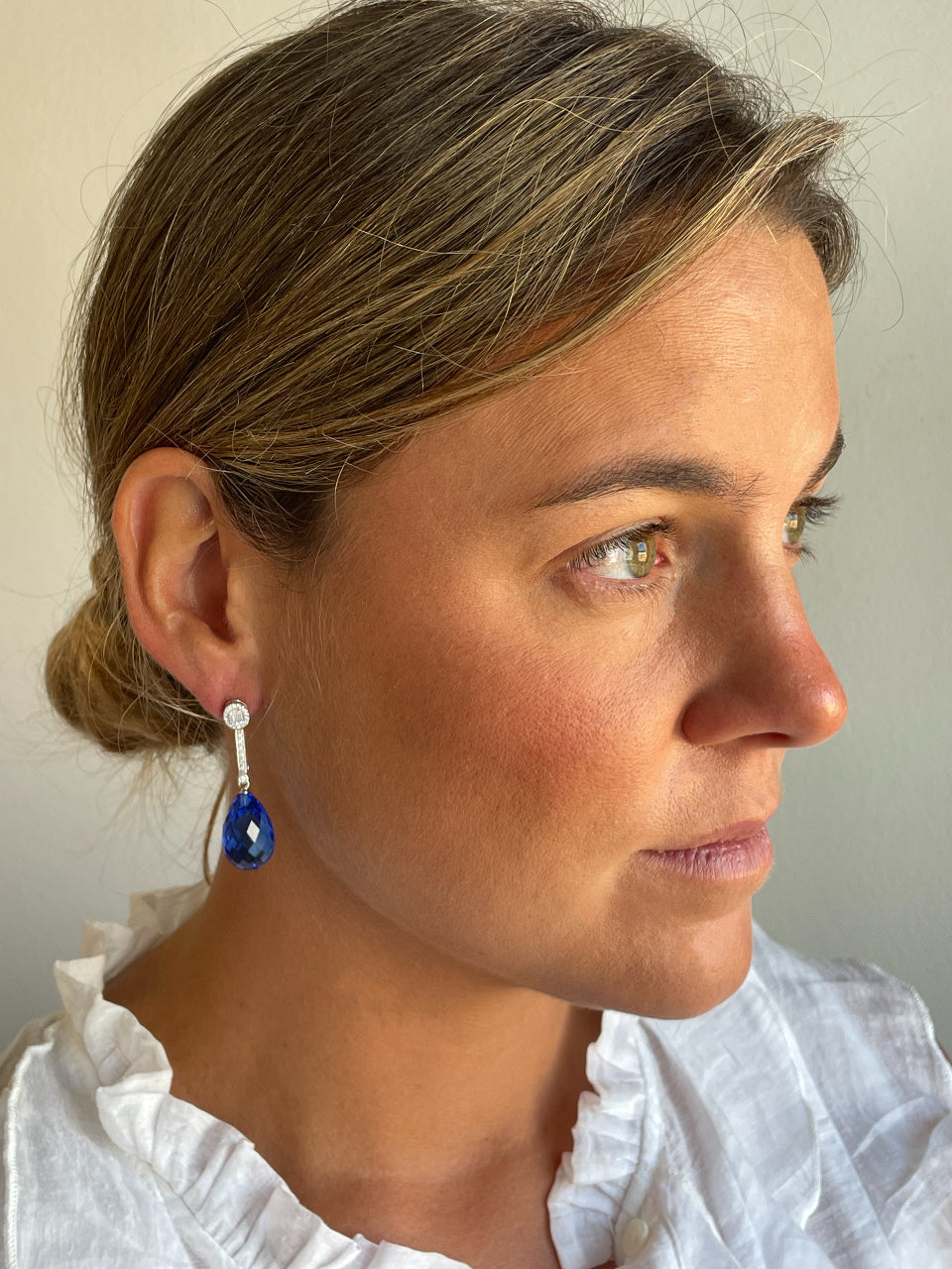 Pendientes CUDILLERO en oro blanco 18 ktes con brillantes y baguettes.