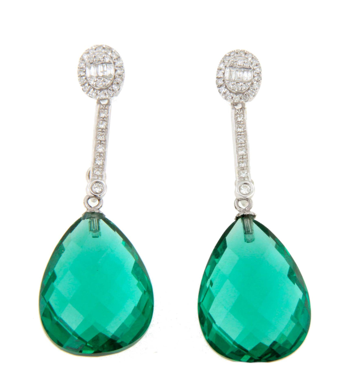 Pendientes CUDILLERO en oro blanco 18 ktes con brillantes y baguettes.
