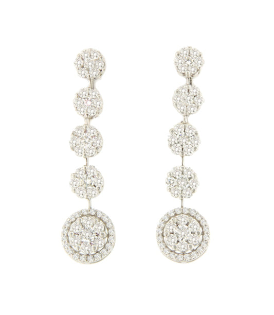 Pendiente KIMBERLEY largo oro blanco de 18 ktes con rosetas de brillantes.