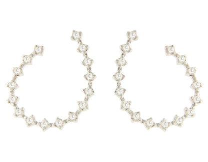 WINDSOR open hoop earring in 18k white gold with diamonds