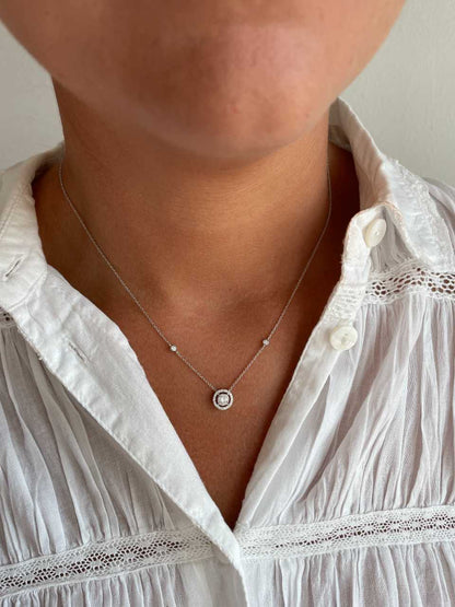 OULU choker with baguette and diamond pendants in 18k white gold