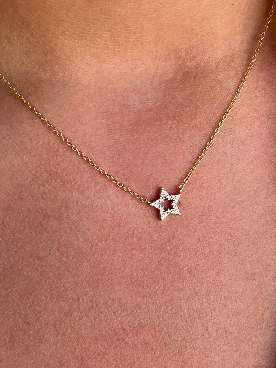 LAGES choker pendant and chain in 18k yellow gold with cubic zirconia