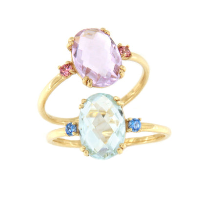 Anillo QUITO amatista o topacio azul en oro amarillo de 18 kilates