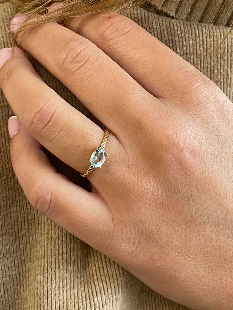 SHAM ring in 18-karat yellow gold with cubic zirconia and aquamarine