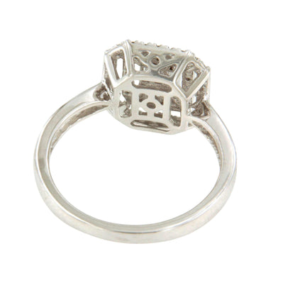 Anillo CLIO en oro blanco 18 ktes con centro en brillantes y baguettes.