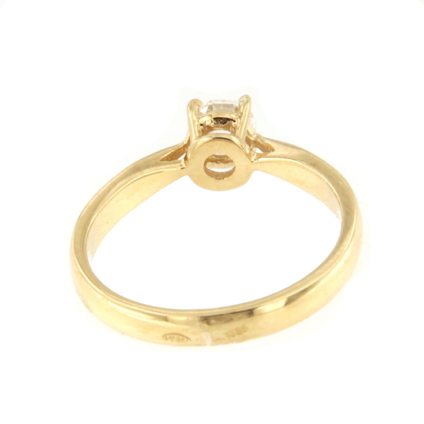 LAVAL classic solitaire diamond ring in 18k white gold