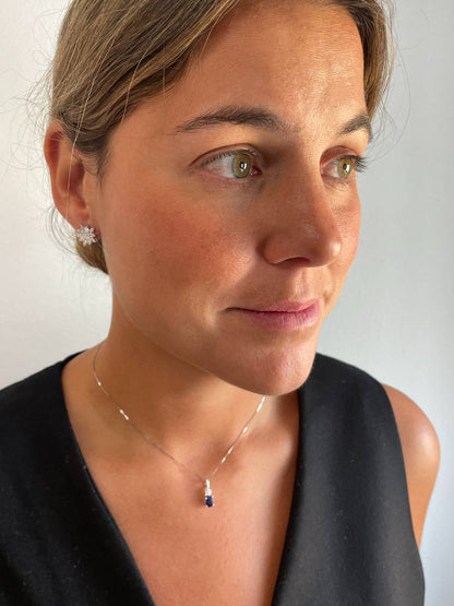 BUDONI pendant, 18k white gold charm with diamonds and sapphire