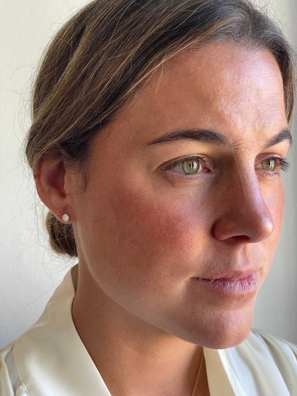 NEVERS detachable stud earrings in 18k yellow gold