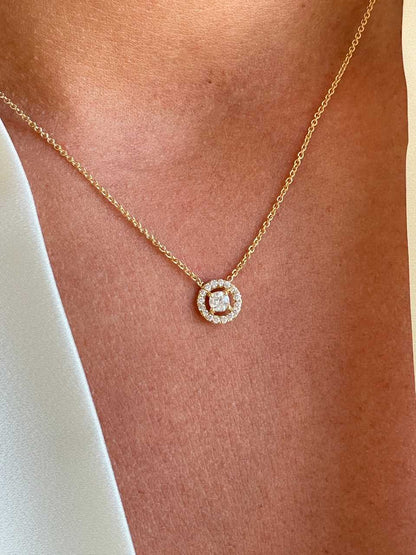 LINZ 18 Karat white gold chain with diamond solitaire.