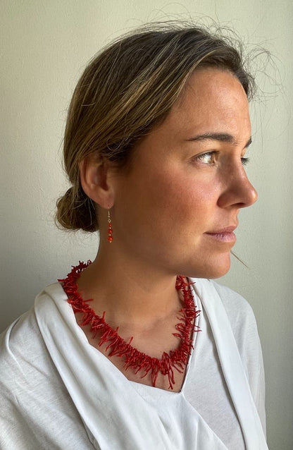 Collar MANGLE de ramas corales engarzados  con cierre de plata de ley