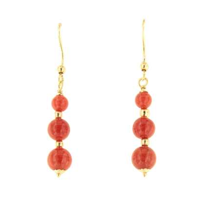 FINGI earring in 18-karat yellow gold and coral beads.