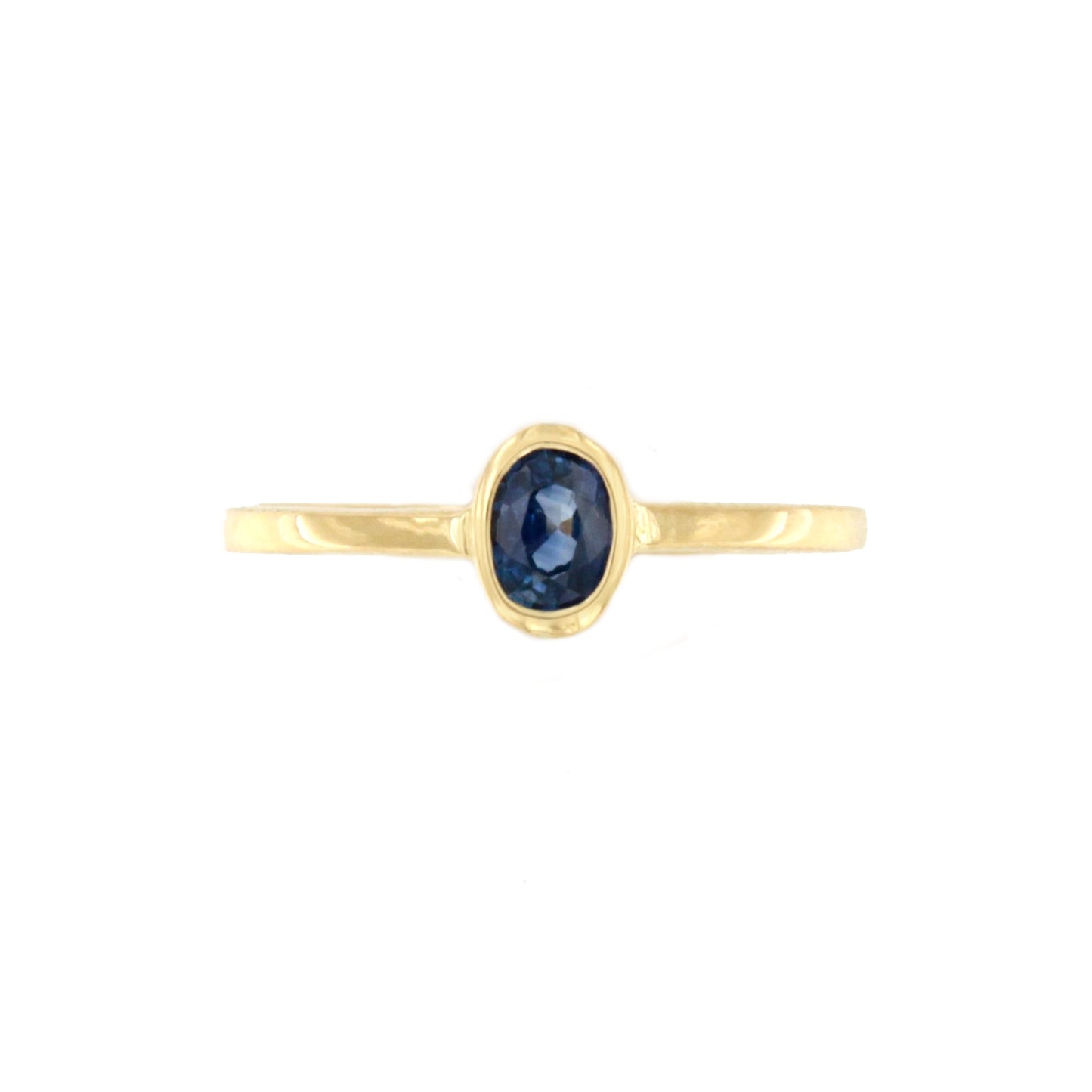 Heather ring with amethyst or blue topaz in 18-karat yellow gold