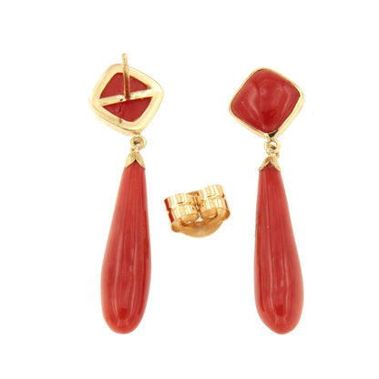 Pendientes DOMINIU desmontables de coral en oro amarillo de 18 ktes.