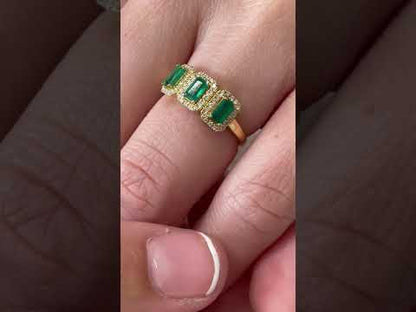 Anillo ANGER en oro 18 ktes 3 centros de esmeralda o zafiro con brillantes