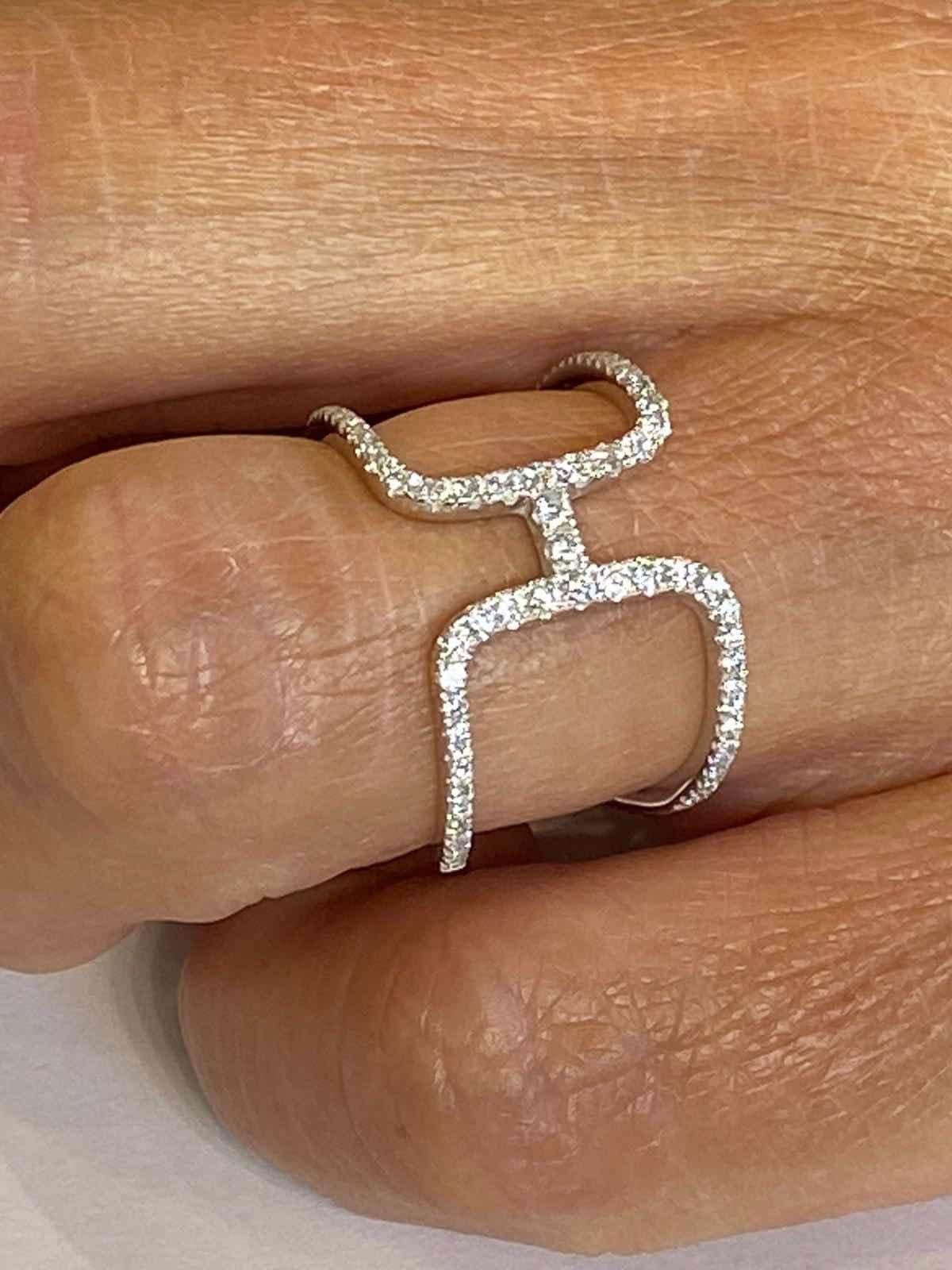 INVICTUS, anillo de oro blanco con diamantes - Roman Joyero