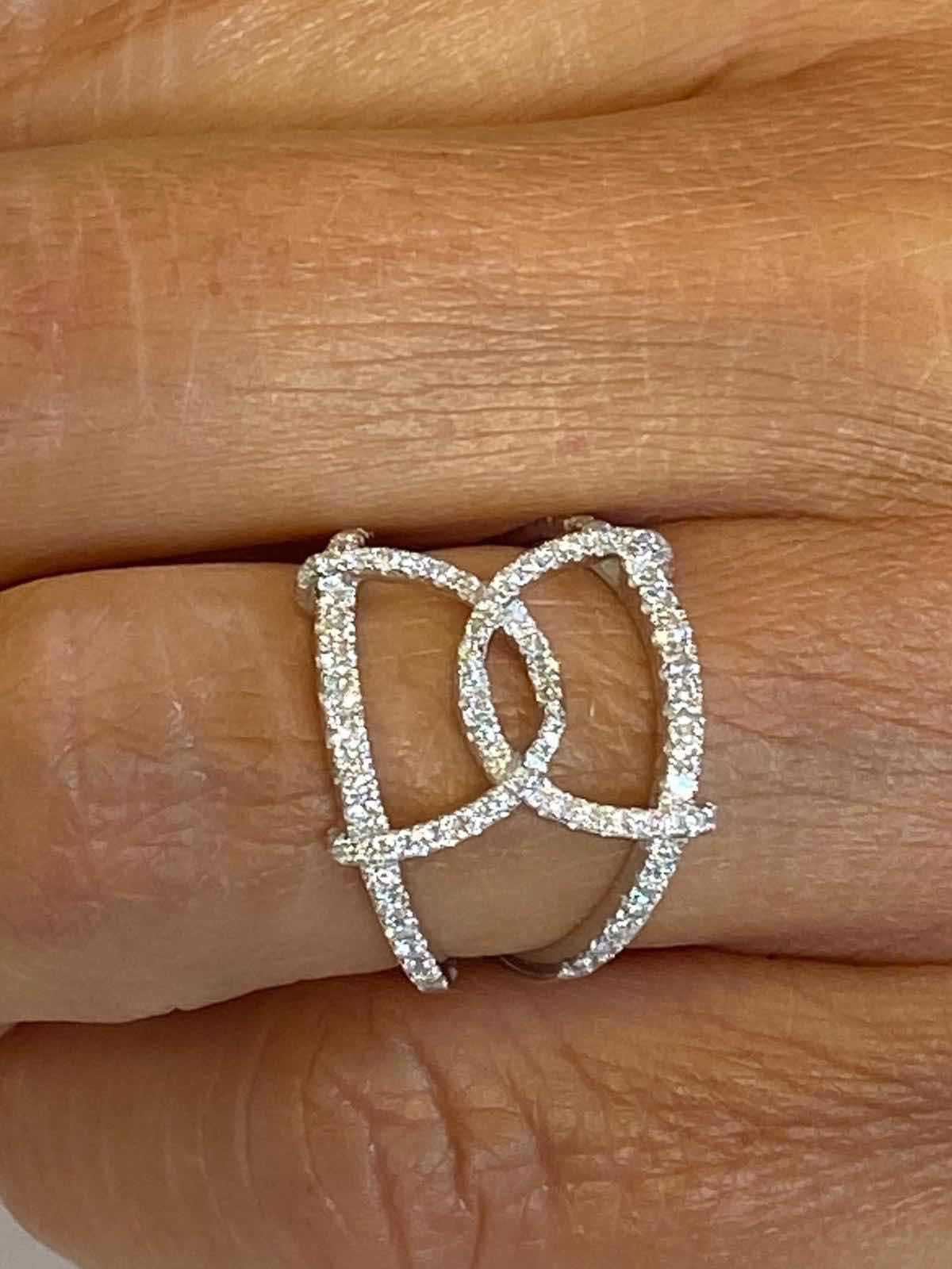 AGATON, anillo de oro blanco con diamantes - Roman Joyero