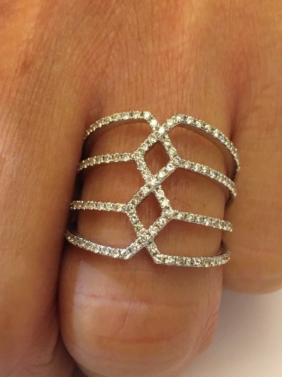 ASRAEL, anillo de oro blanco con diamantes - Roman Joyero