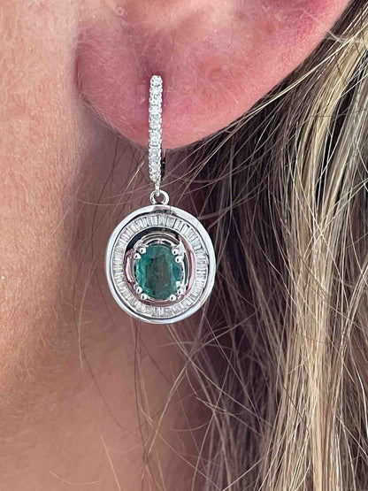 Pendientes SEDEF de oro blanco con diamantes y esmeralda, rubí o zafiro