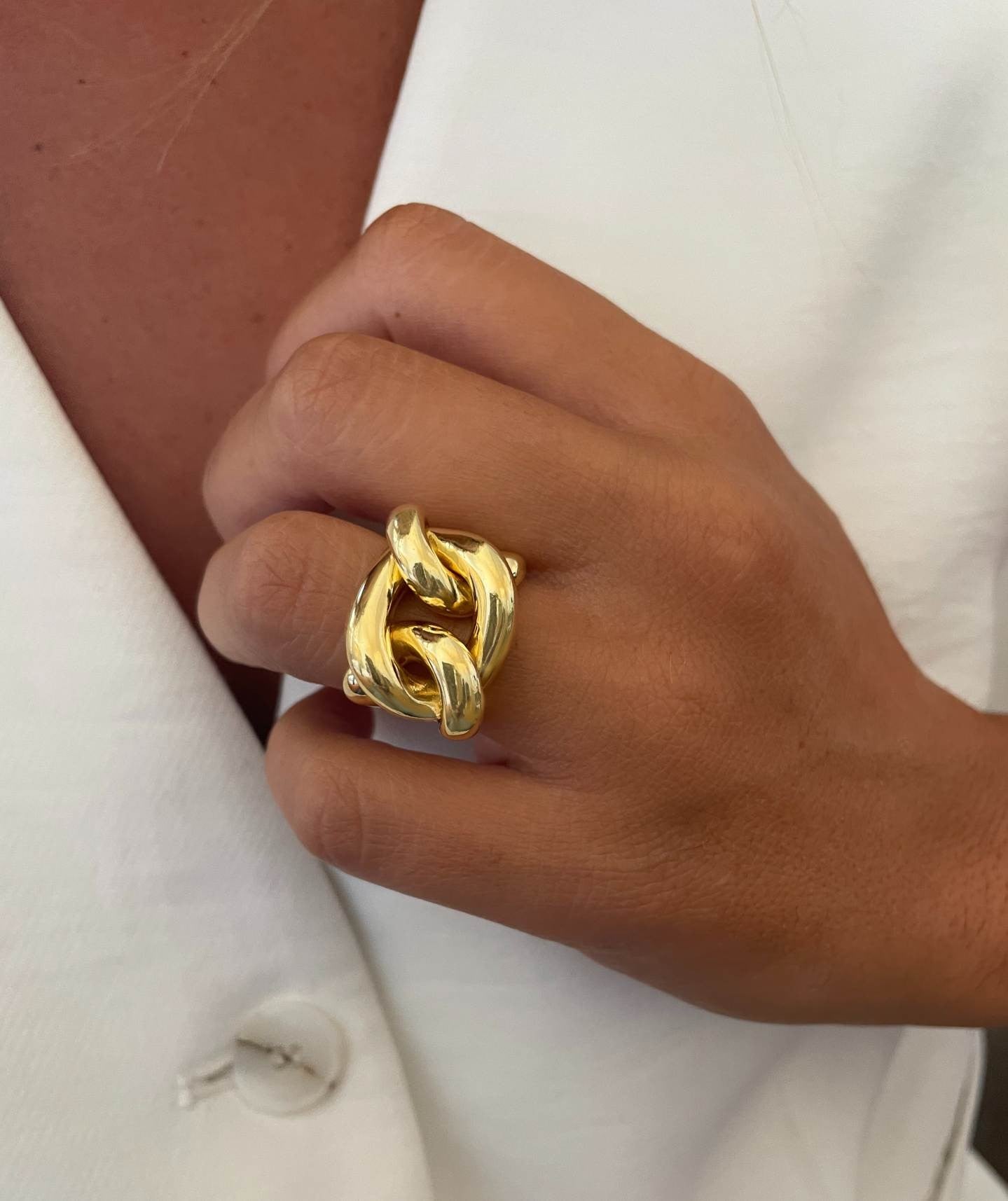 TROVADORA anillo ancho barbado brillo en plata 1ª ley bañada oro