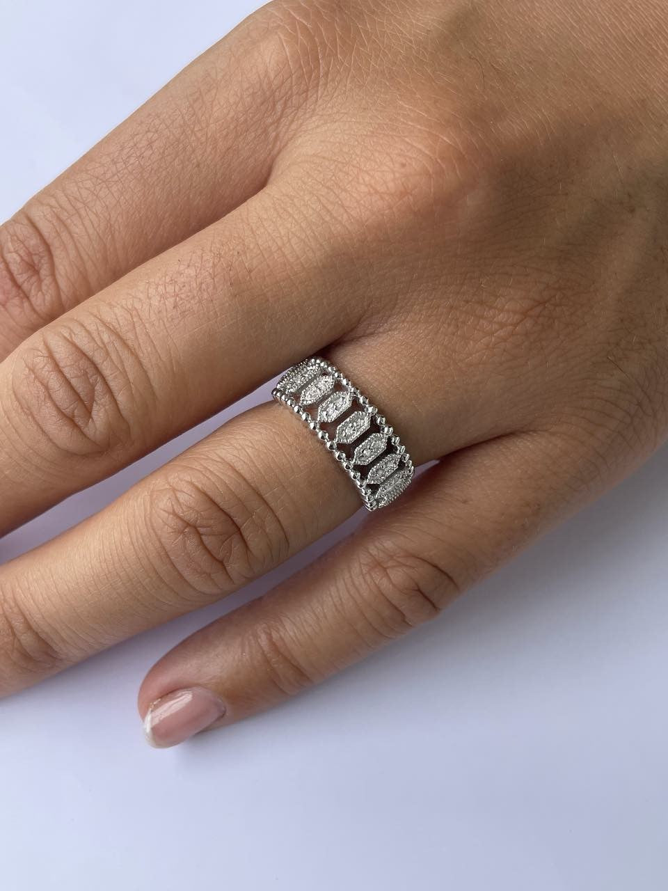BECASINA anillo en oro blanco de 18 ktes con brillantes - Roman Joyero