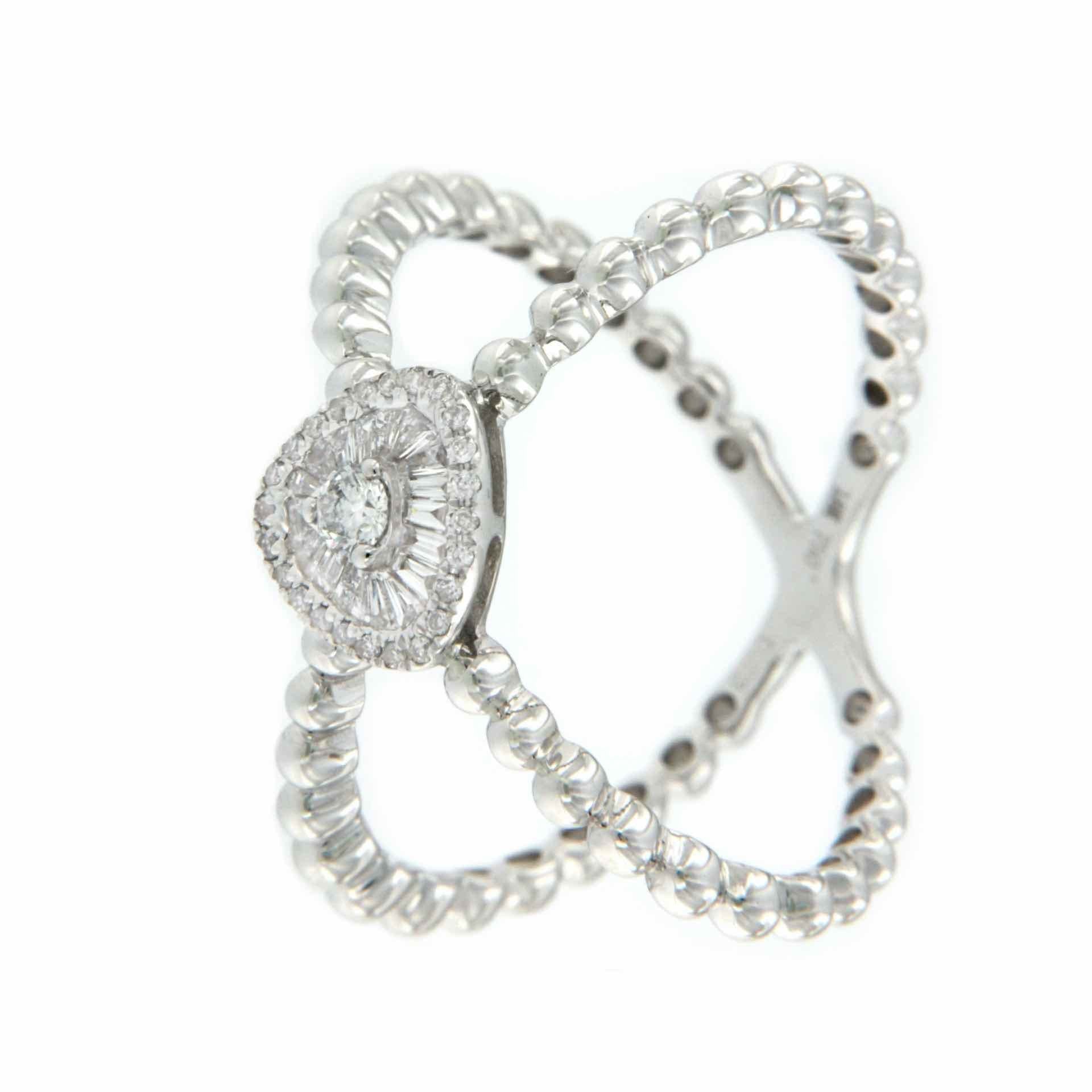 BETHSABE, anillo de oro blanco con diamantes - Roman Joyero