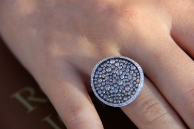 RAVENNA, anillo de oro blanco con diamantes - Roman Joyero
