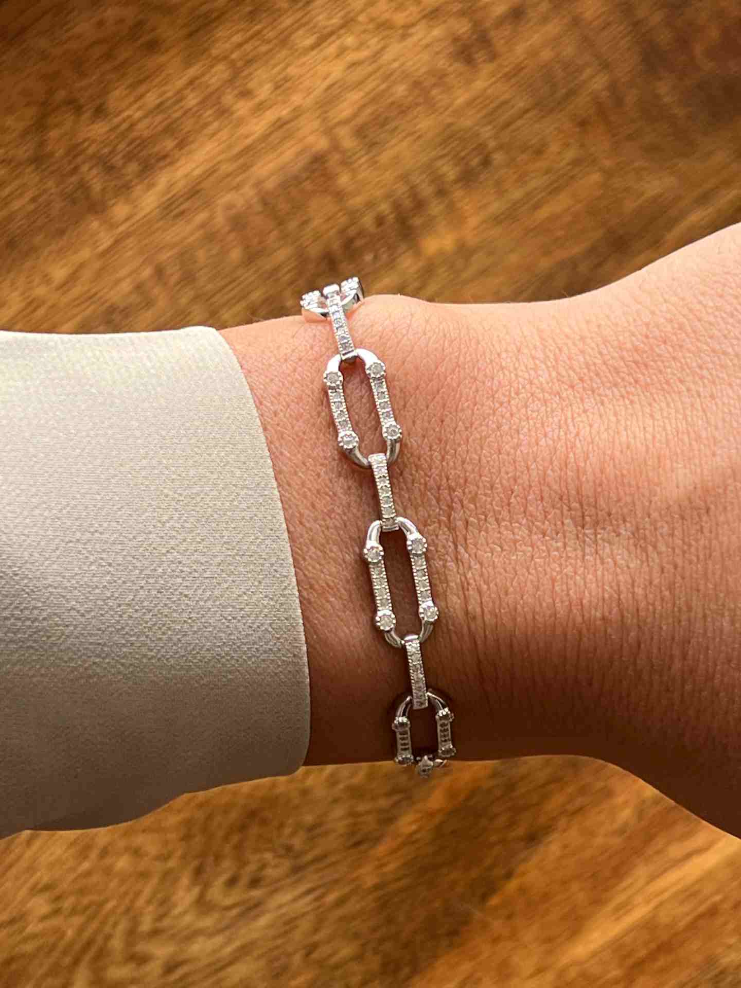 FOLGARIA, pulsera barbada en plata con circonitas y eslabones - Roman Joyero