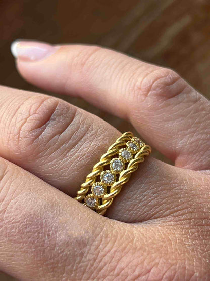 ANTURIO, anillo de plata dorado con circonitas. - Roman Joyero
